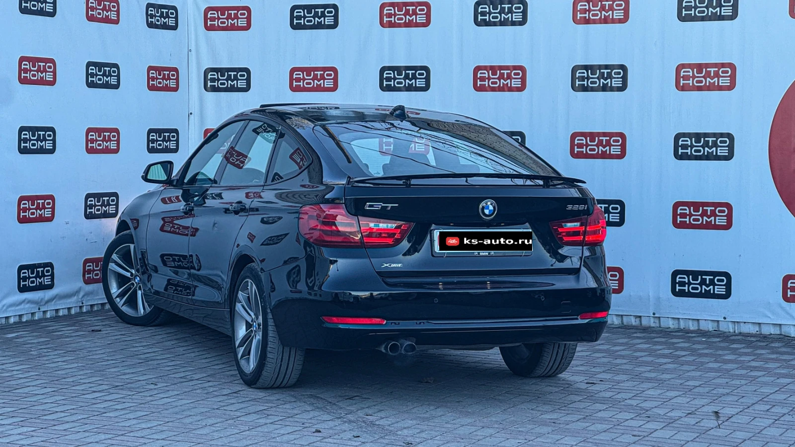 BMW 3 серии, 2015г, передний привод, автомат