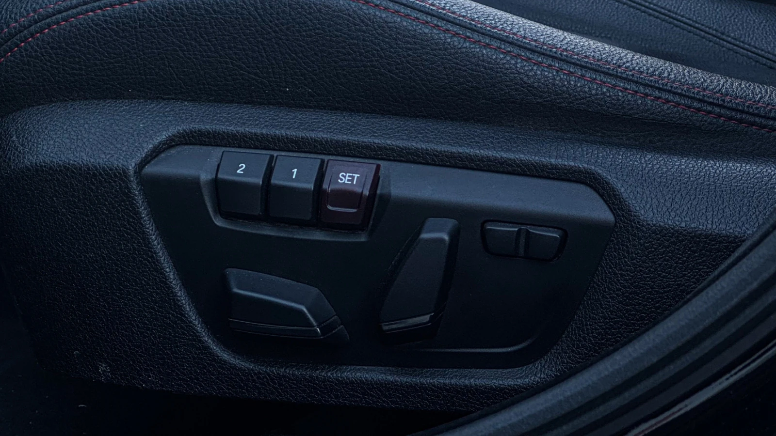 BMW 3 серии, 2015г, передний привод, автомат