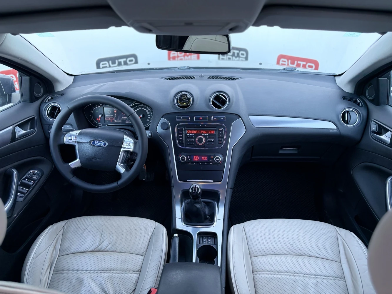 Ford Mondeo, 2011г, передний привод, механика