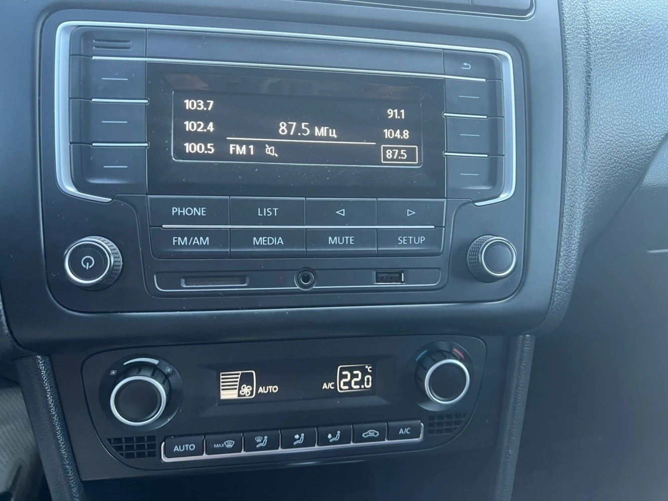 Volkswagen Polo, 2018г, передний привод, автомат