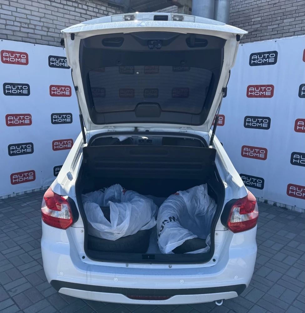 Lada (ВАЗ) Granta, 2023г, передний привод, механика