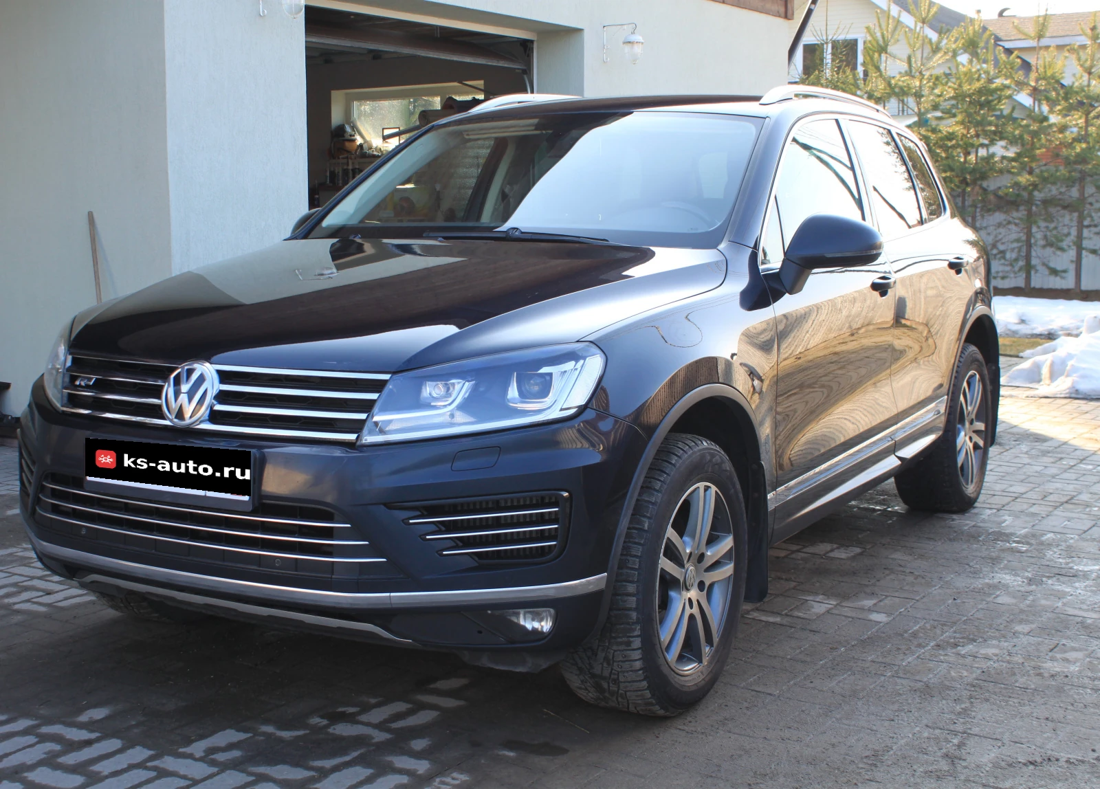 Volkswagen Touareg, 2016г, полный привод, автомат