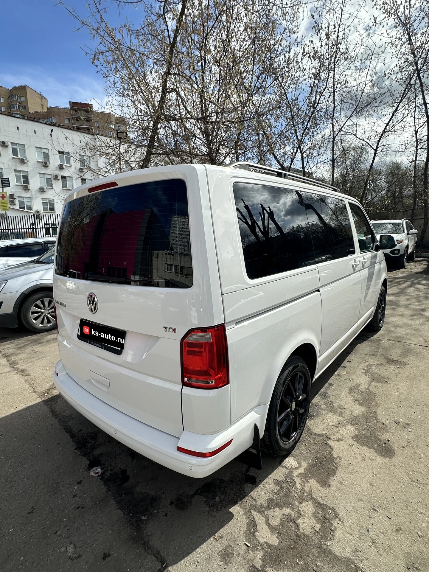 Volkswagen Caravelle, 2017г, передний привод, робот