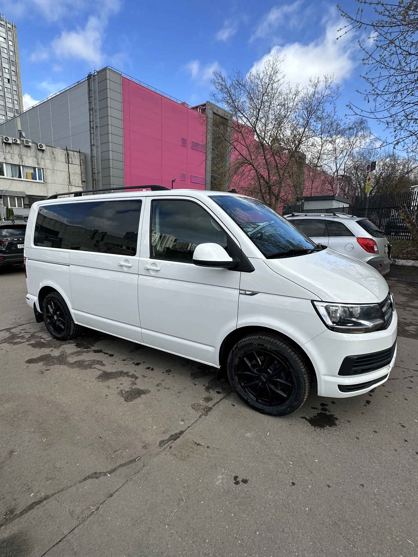 Volkswagen Caravelle, 2017г, передний привод, робот