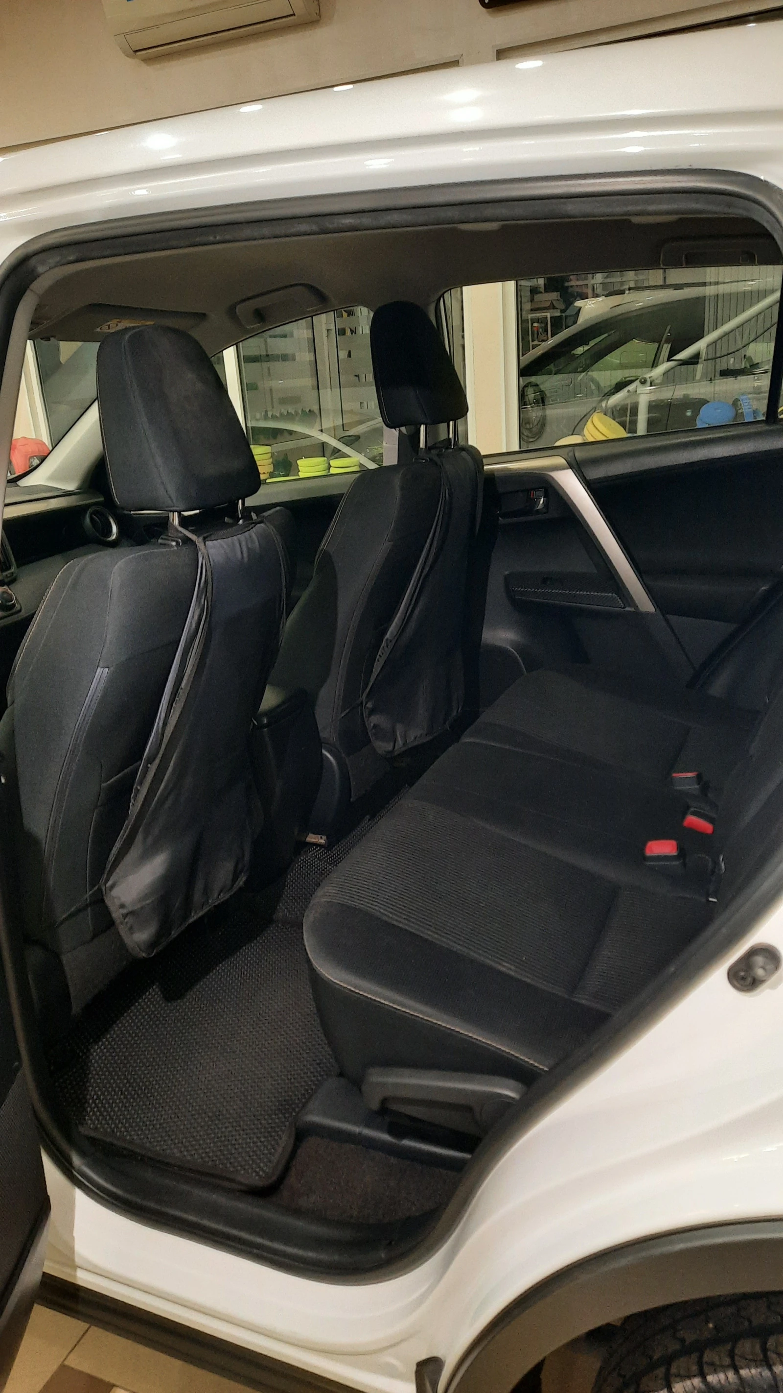 Toyota RAV4, 2014г, полный привод, вариатор