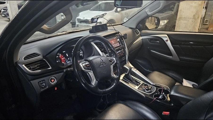 Mitsubishi Pajero Sport, 2017г, полный привод, автомат