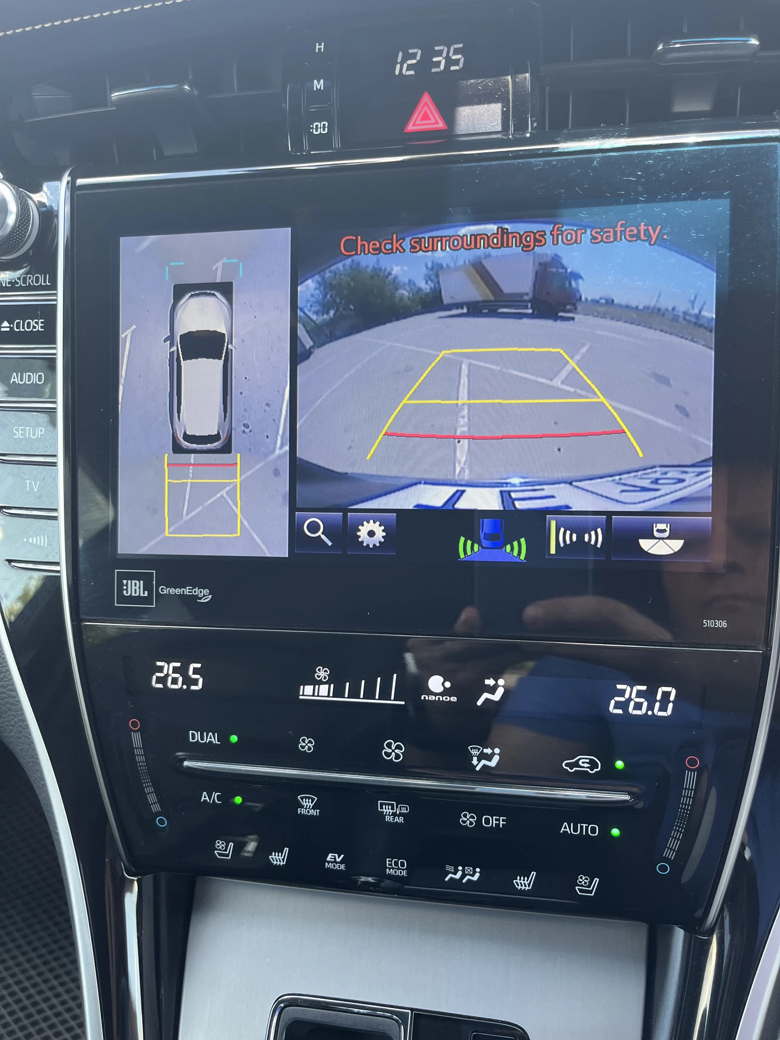 Toyota Harrier, 2018г, полный привод, вариатор