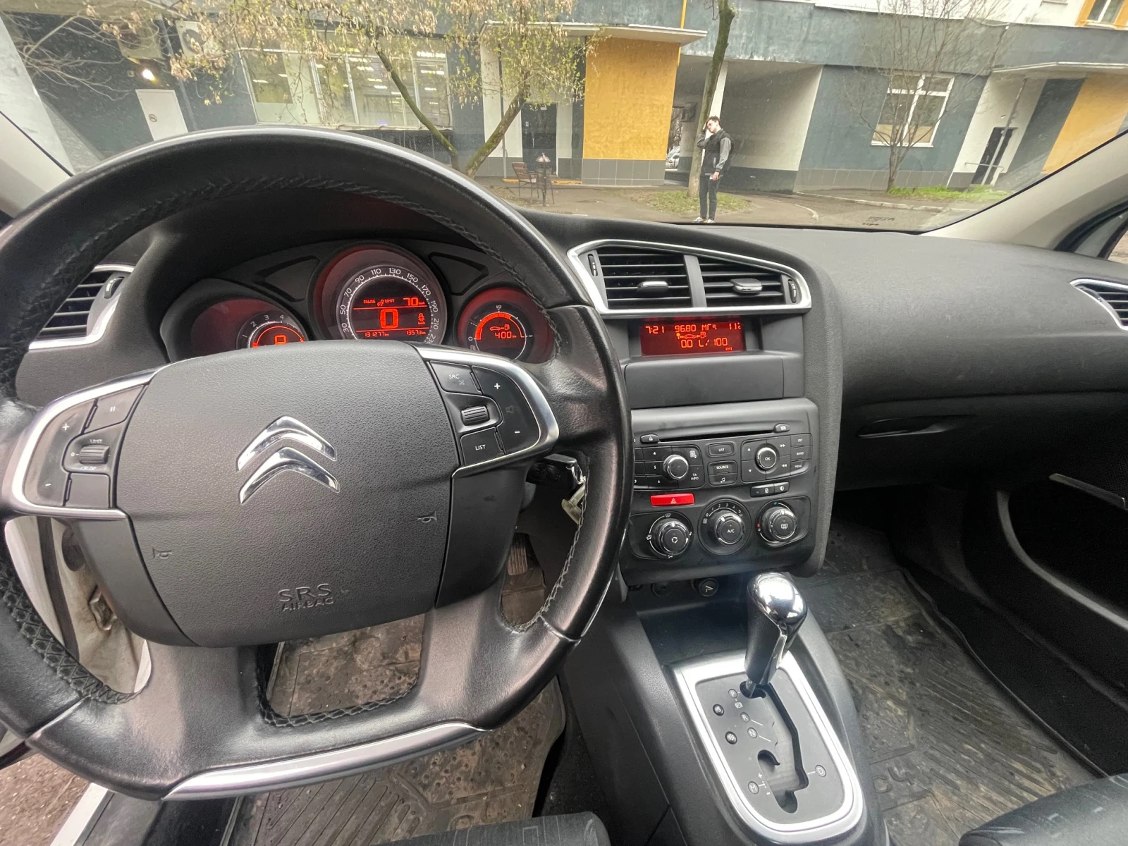 Citroen C4, 2012г, передний привод, автомат