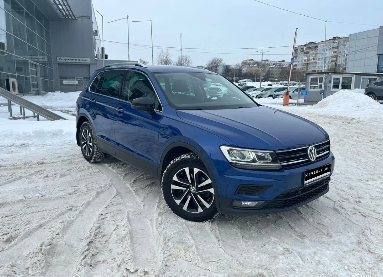 Volkswagen Tiguan, 2019г, передний привод, робот