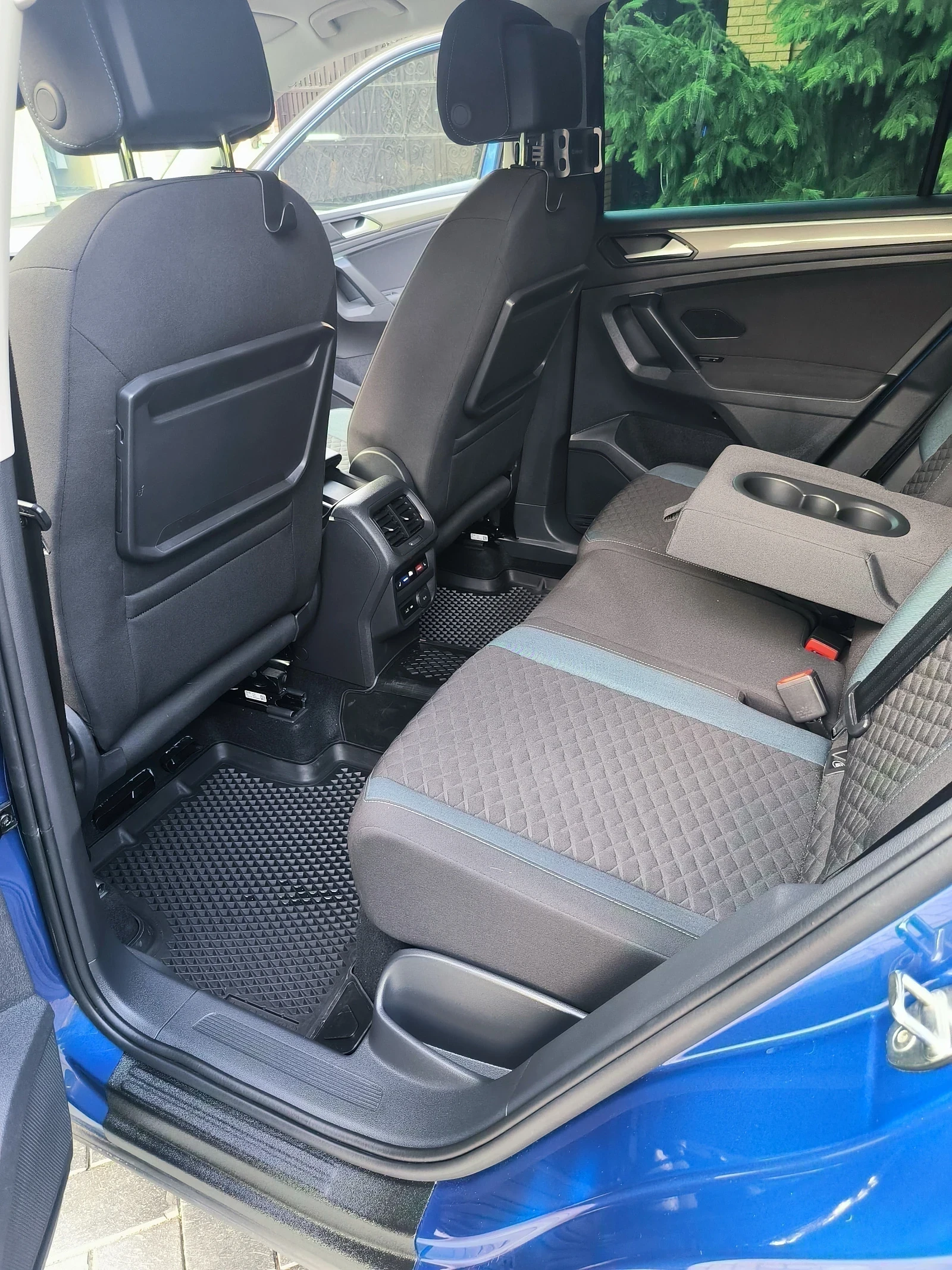 Volkswagen Tiguan, 2019г, передний привод, робот