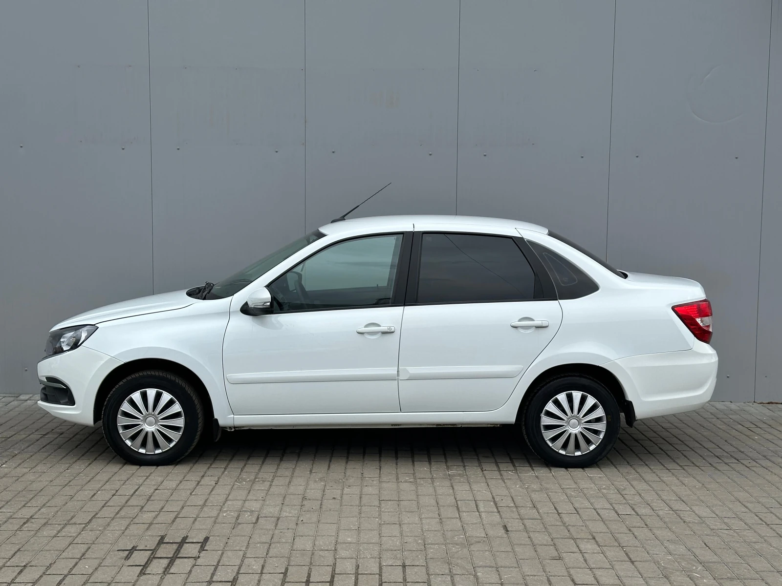 Lada (ВАЗ) Granta, 2022г, передний привод, механика