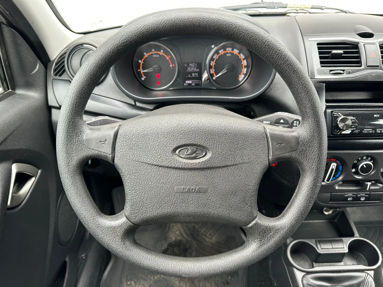 Lada (ВАЗ) Granta, 2022г, передний привод, механика