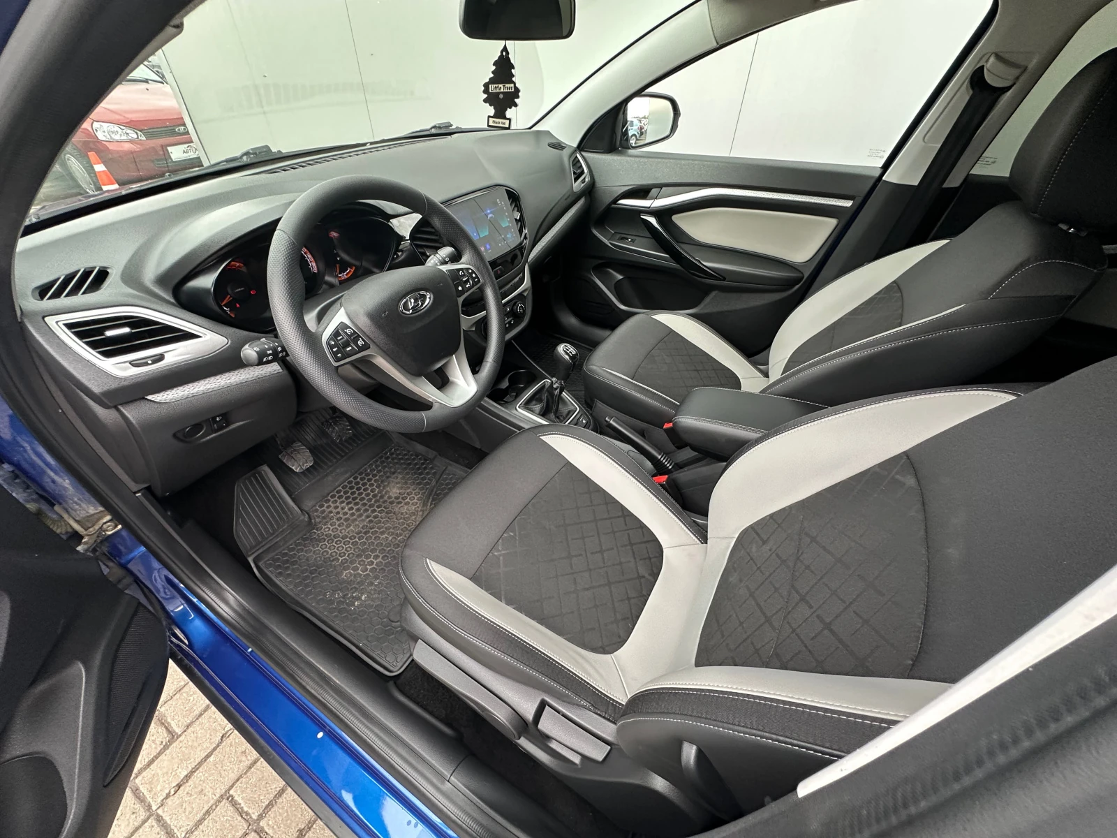 Lada (ВАЗ) Vesta, 2021г, передний привод, механика