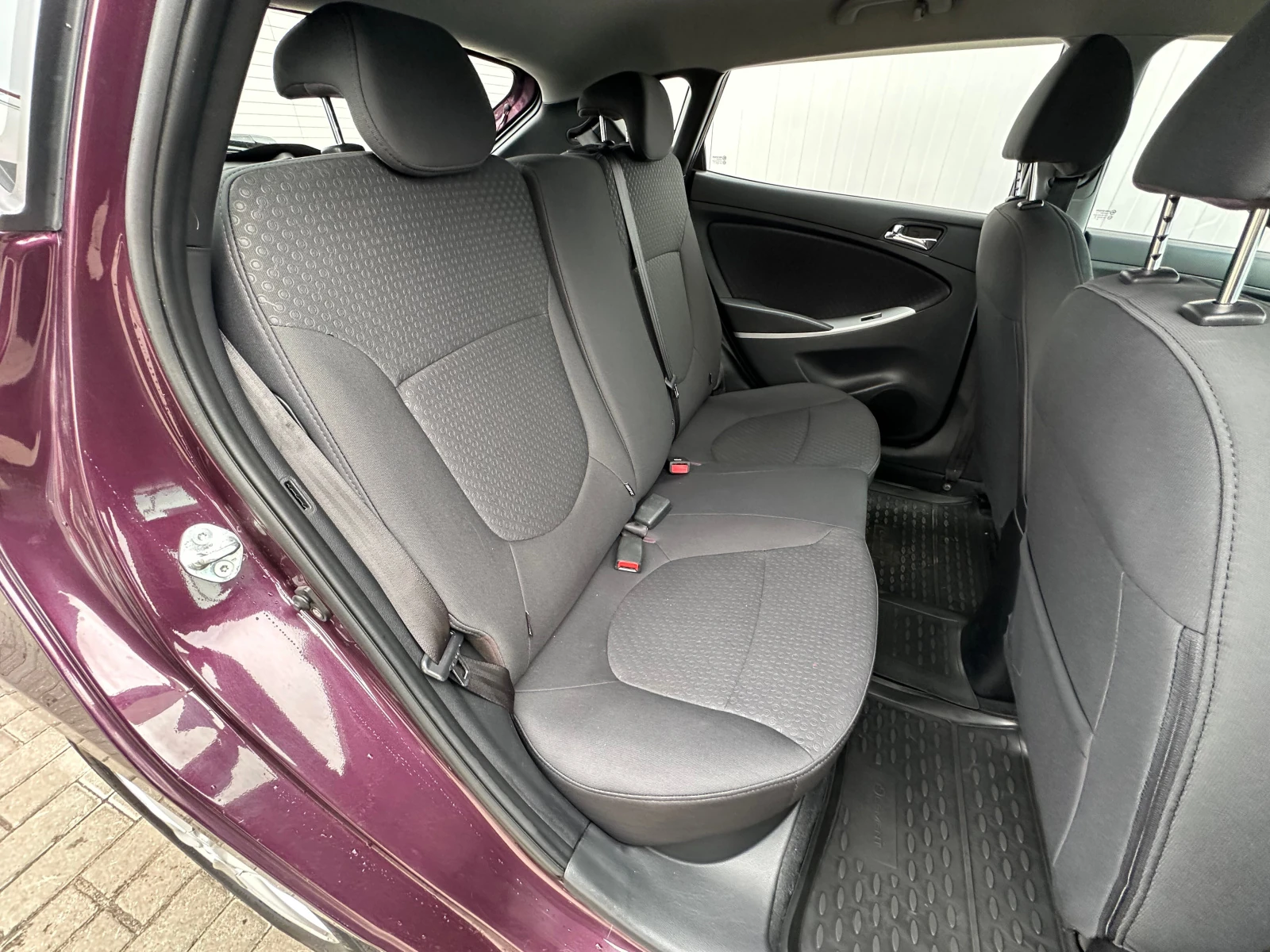 Hyundai Solaris, 2012г, передний привод, механика