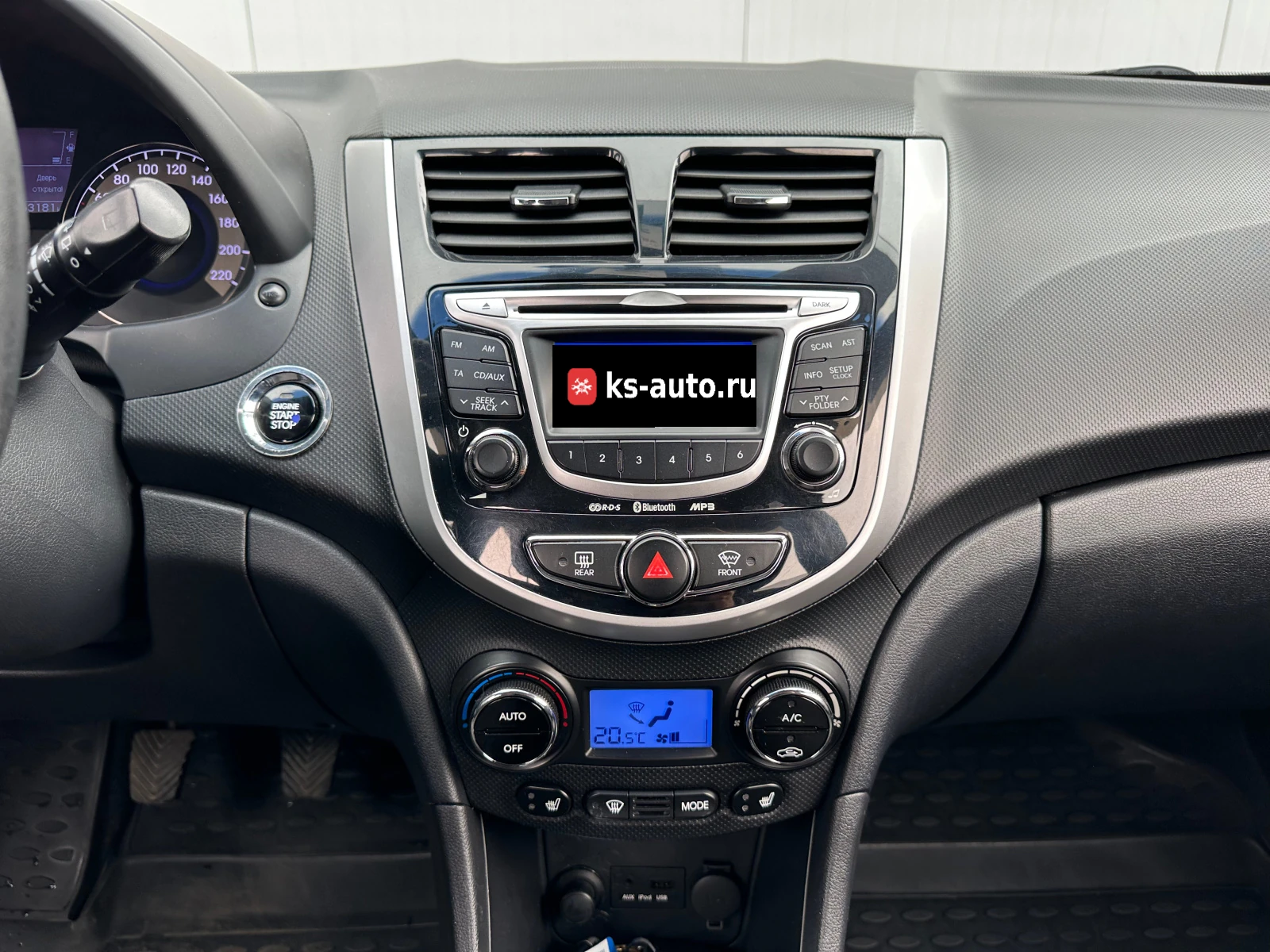 Hyundai Solaris, 2012г, передний привод, механика