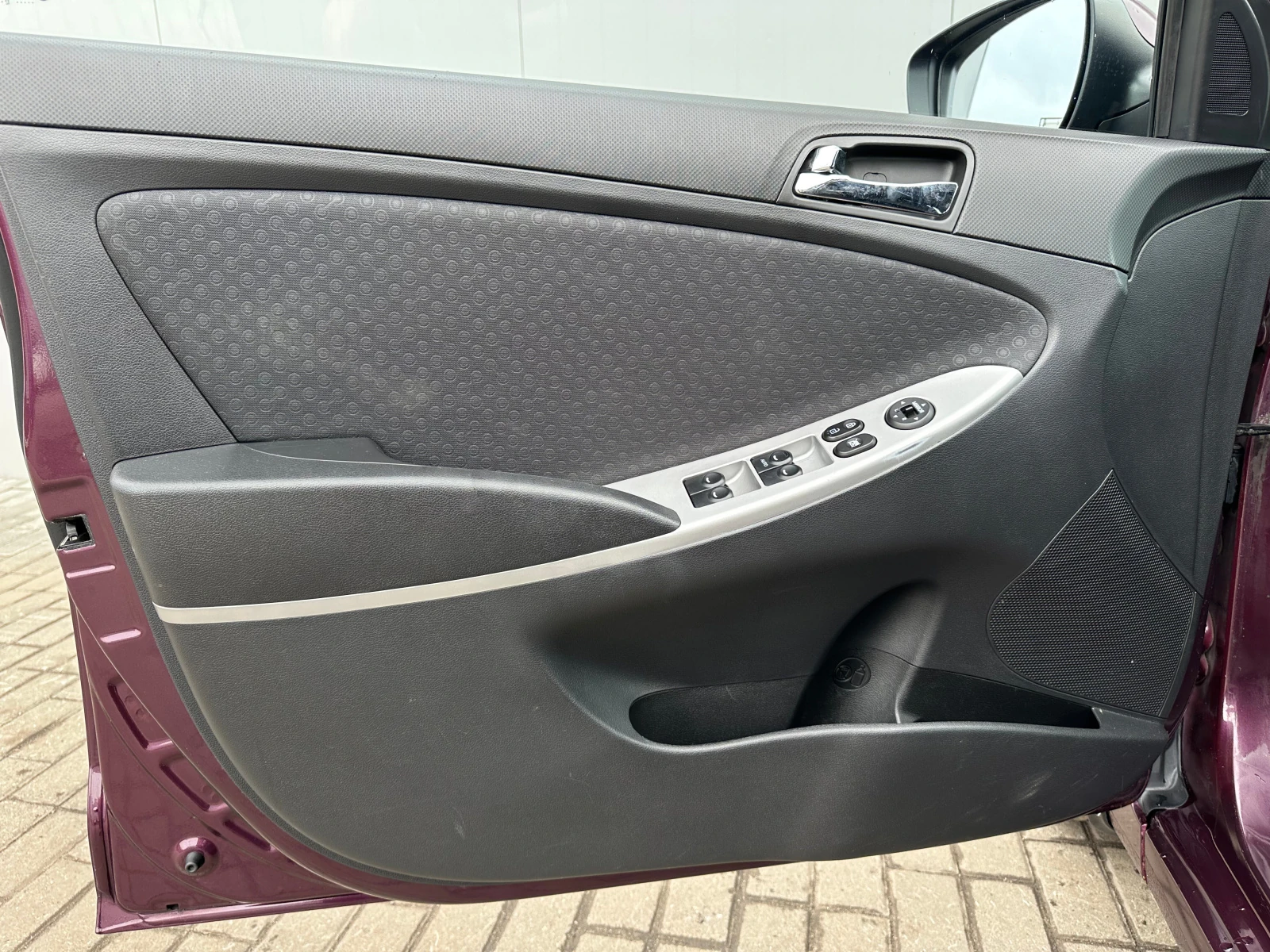 Hyundai Solaris, 2012г, передний привод, механика