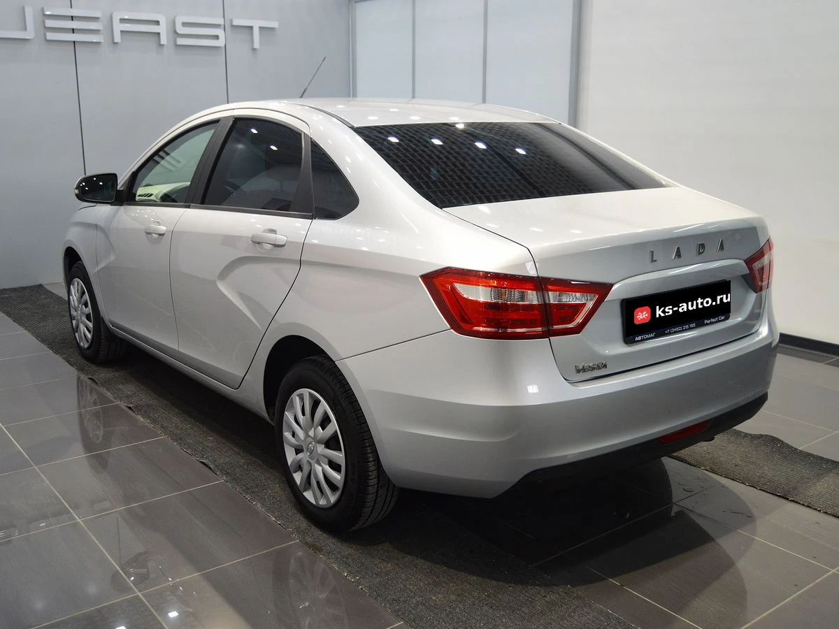 Lada (ВАЗ) Vesta, 2020г, передний привод, механика