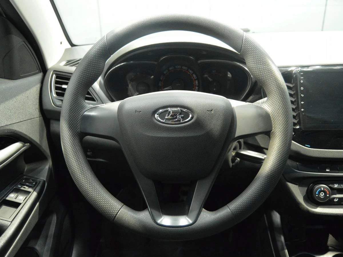 Lada (ВАЗ) Vesta, 2020г, передний привод, механика