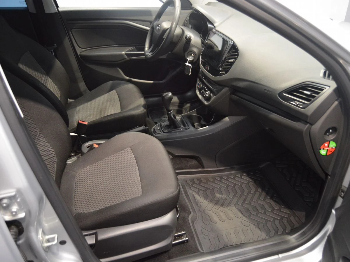 Lada (ВАЗ) Vesta, 2020г, передний привод, механика