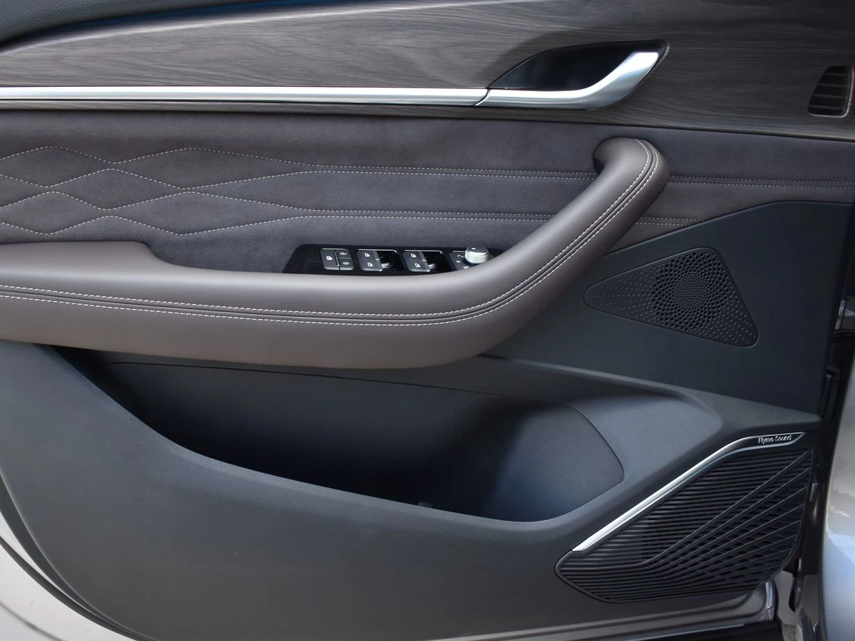 Geely Monjaro, 2025г, полный привод, автомат