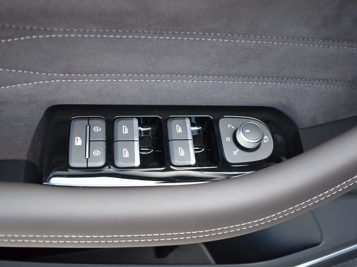 Geely Monjaro, 2025г, полный привод, автомат