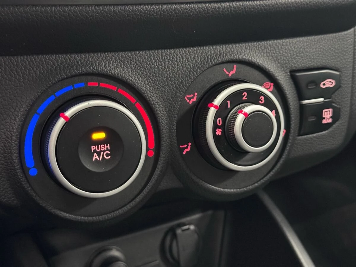 Kia Rio, 2013г, передний привод, механика