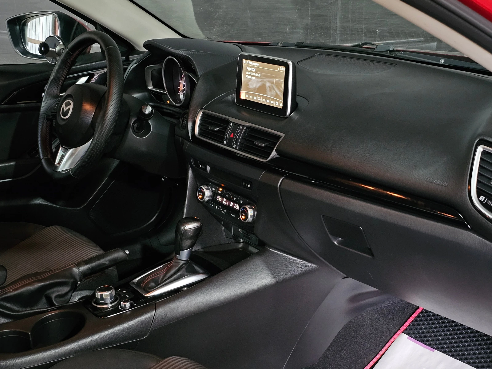Mazda 3, 2014г, передний привод, автомат