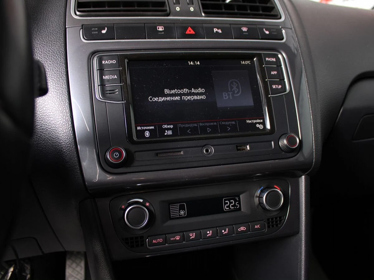 Volkswagen Polo, 2019г, передний привод, автомат