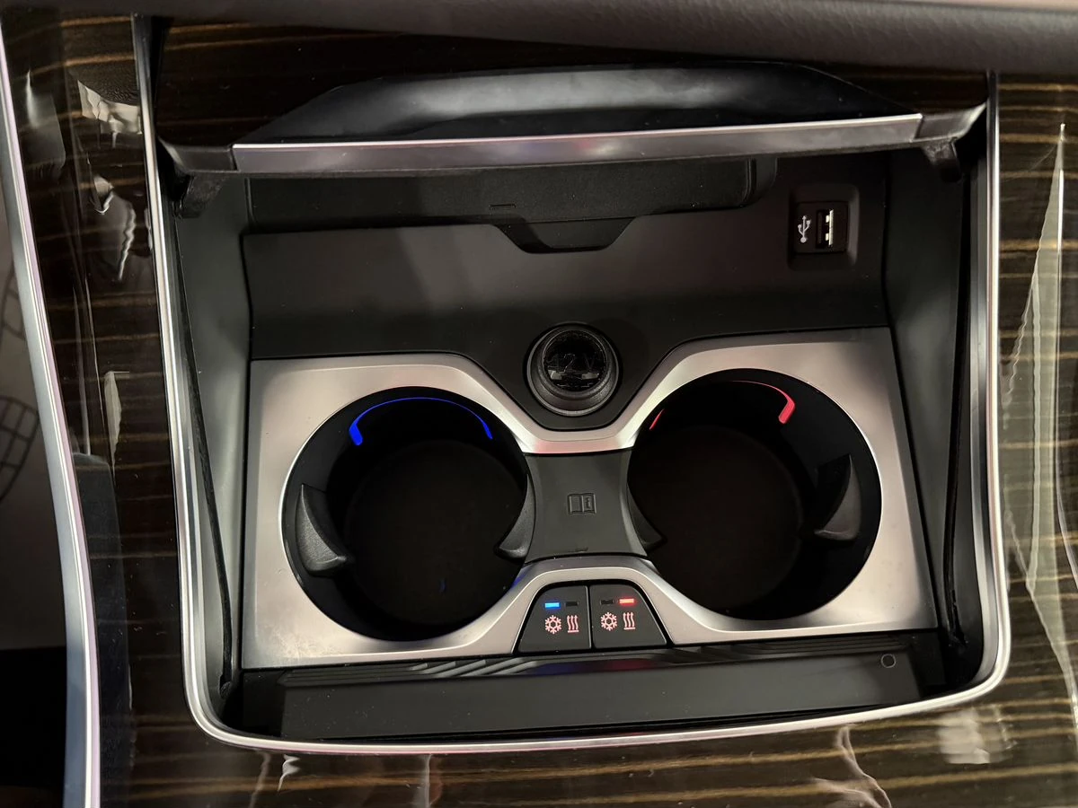 BMW X5, 2025г, полный привод, автомат