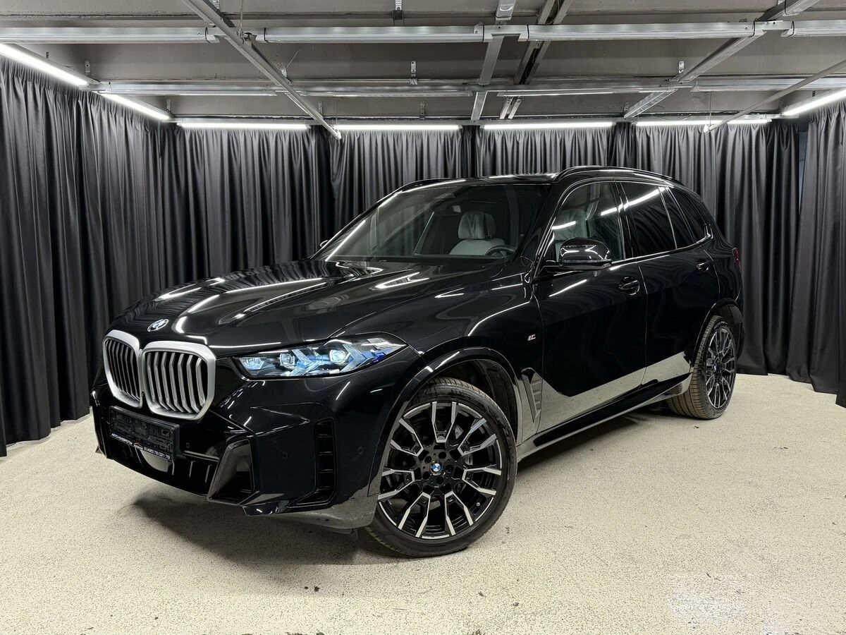 BMW X5, 2025г, полный привод, автомат