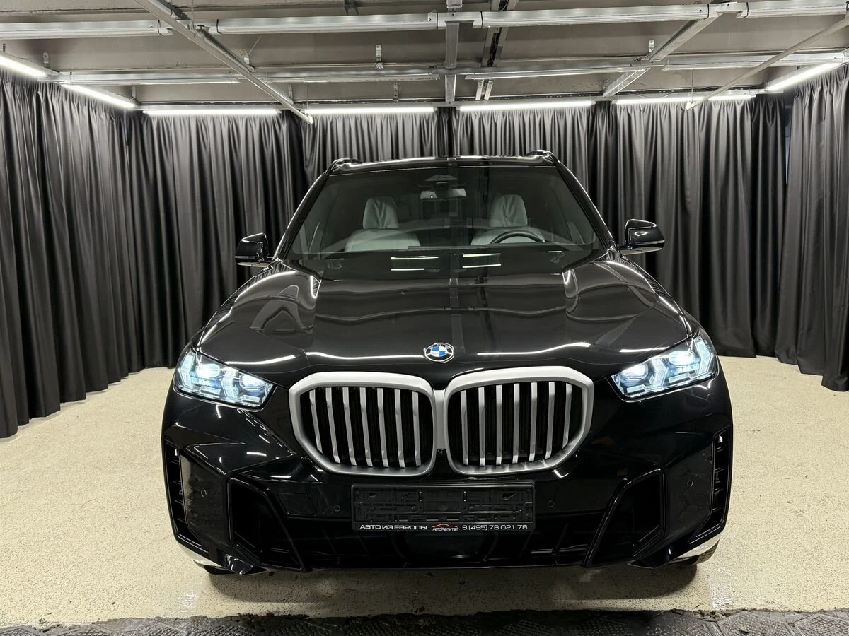 BMW X5, 2025г, полный привод, автомат