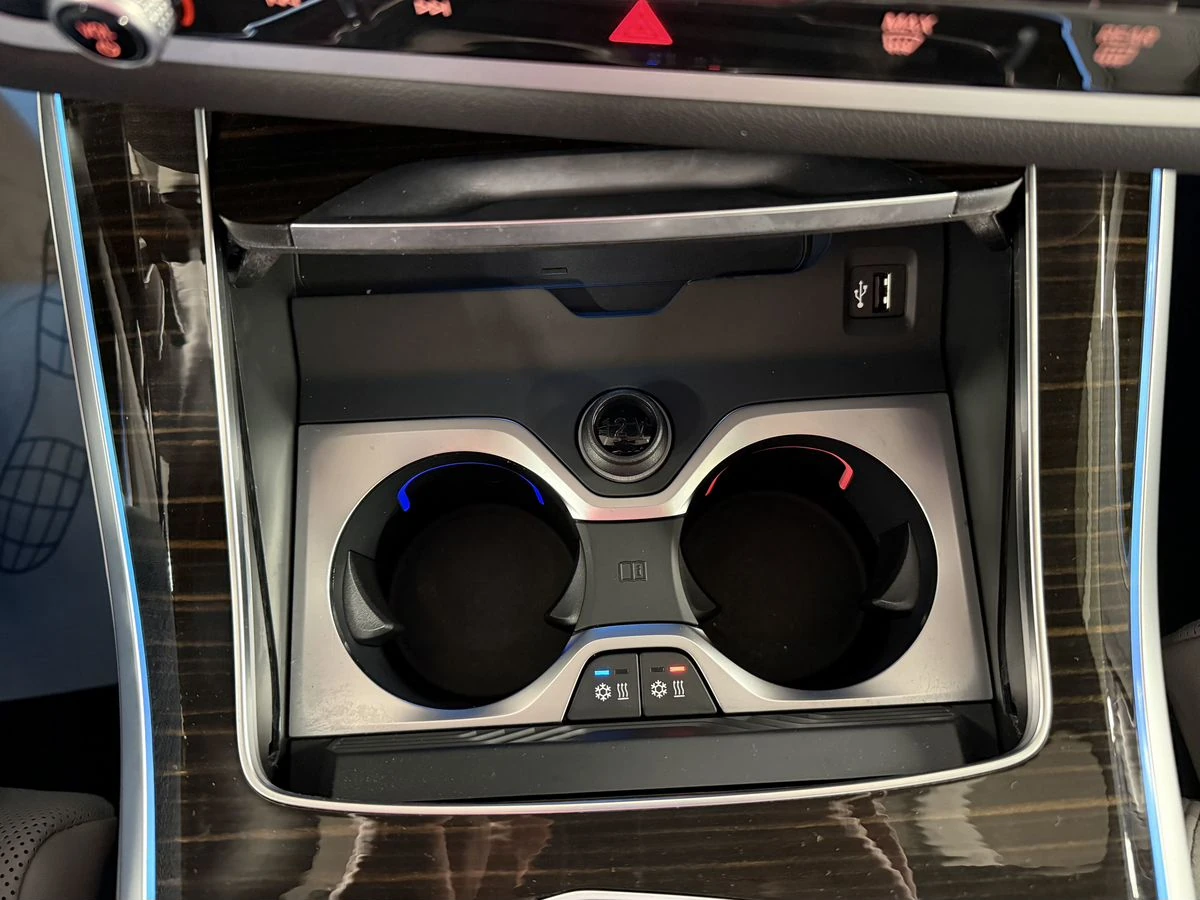 BMW X5, 2025г, полный привод, автомат