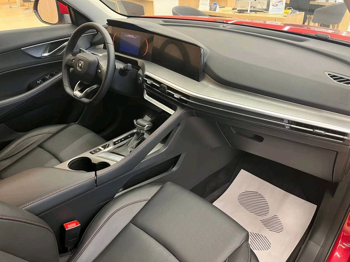Changan CS35 Plus, 2024г, передний привод, робот