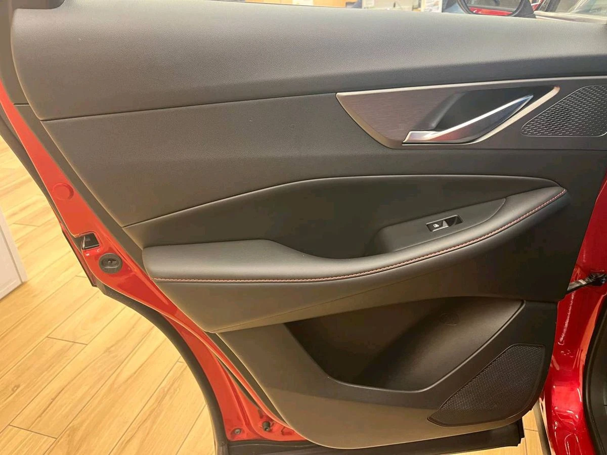 Changan CS35 Plus, 2024г, передний привод, робот