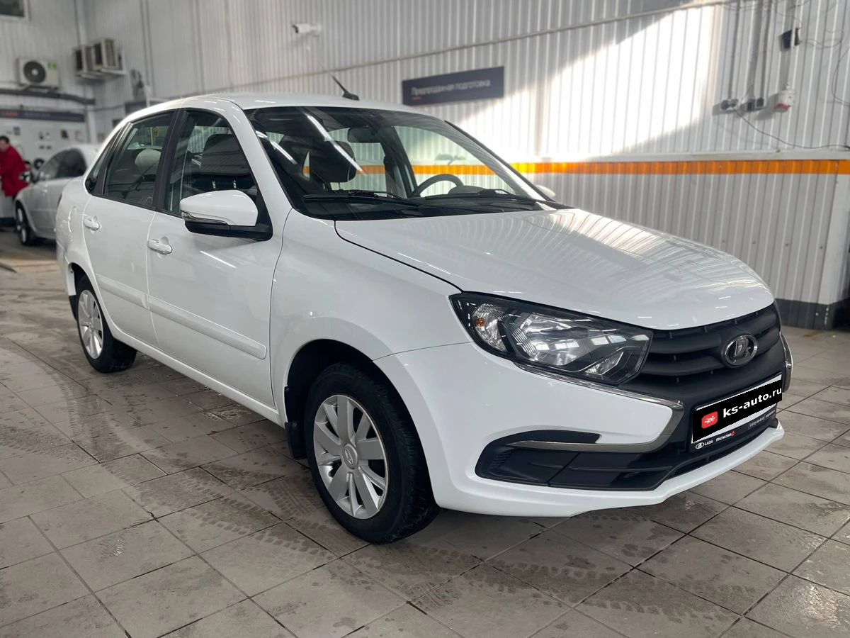 Lada (ВАЗ) Granta, 2021г, передний привод, механика