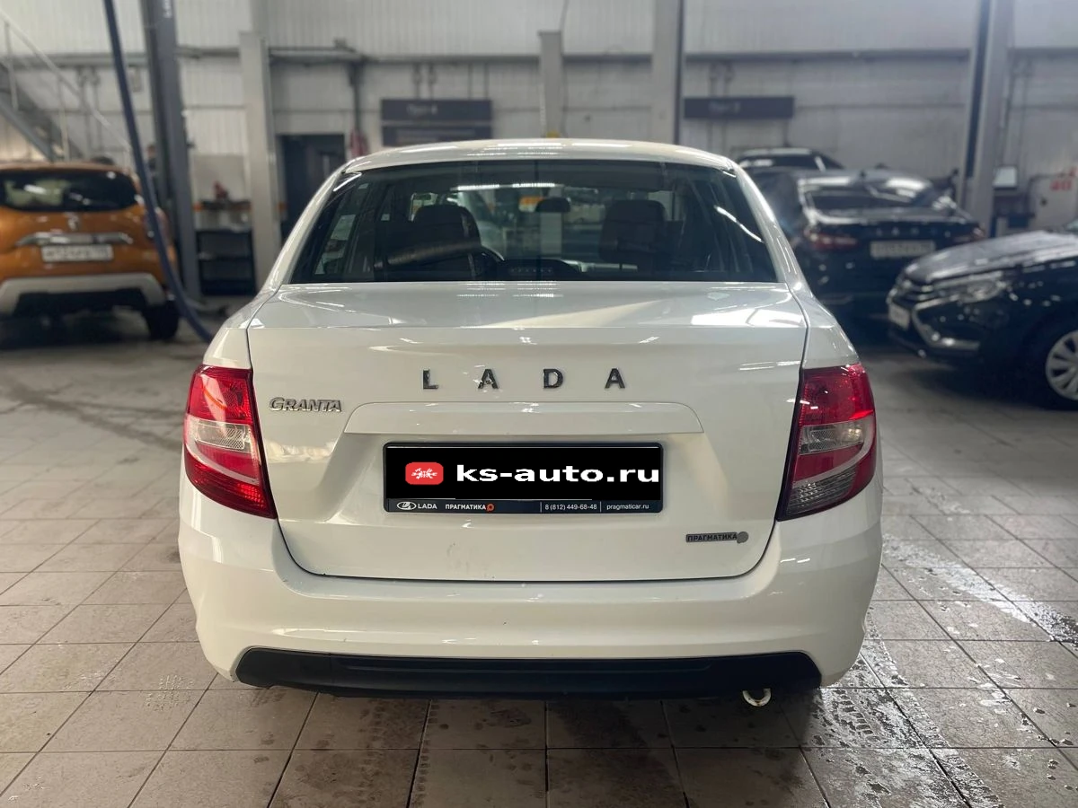 Lada (ВАЗ) Granta, 2021г, передний привод, механика