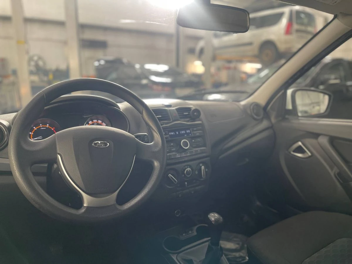 Lada (ВАЗ) Granta, 2021г, передний привод, механика