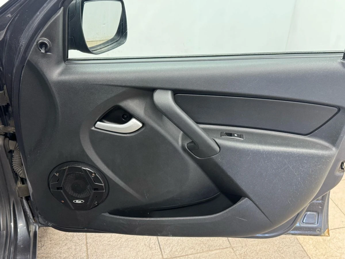 Lada (ВАЗ) Kalina, 2017г, передний привод, механика