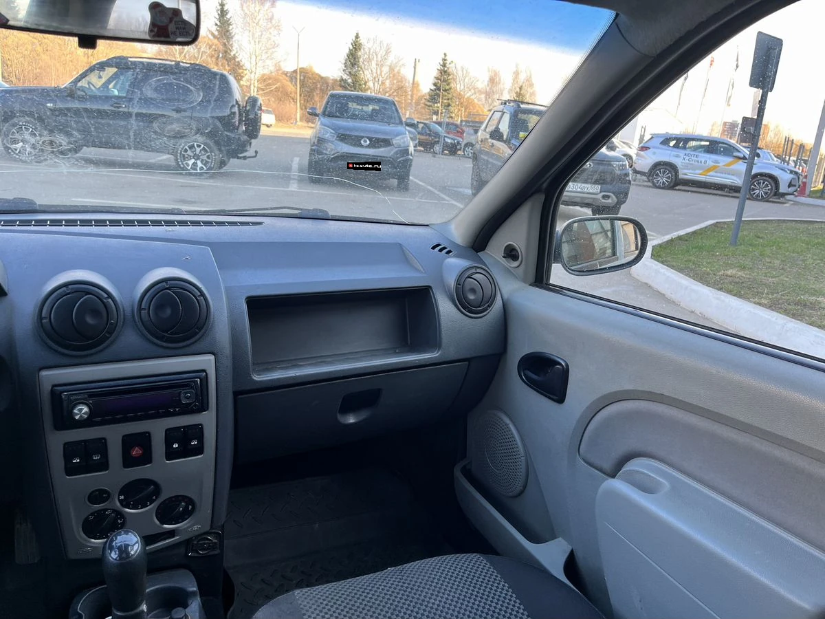 Renault Logan, 2009г, передний привод, механика