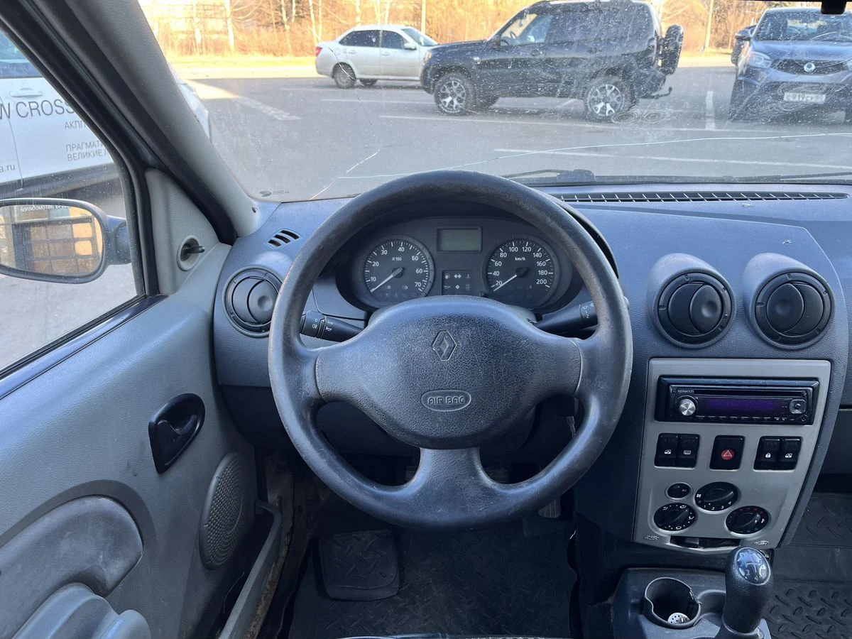 Renault Logan, 2009г, передний привод, механика