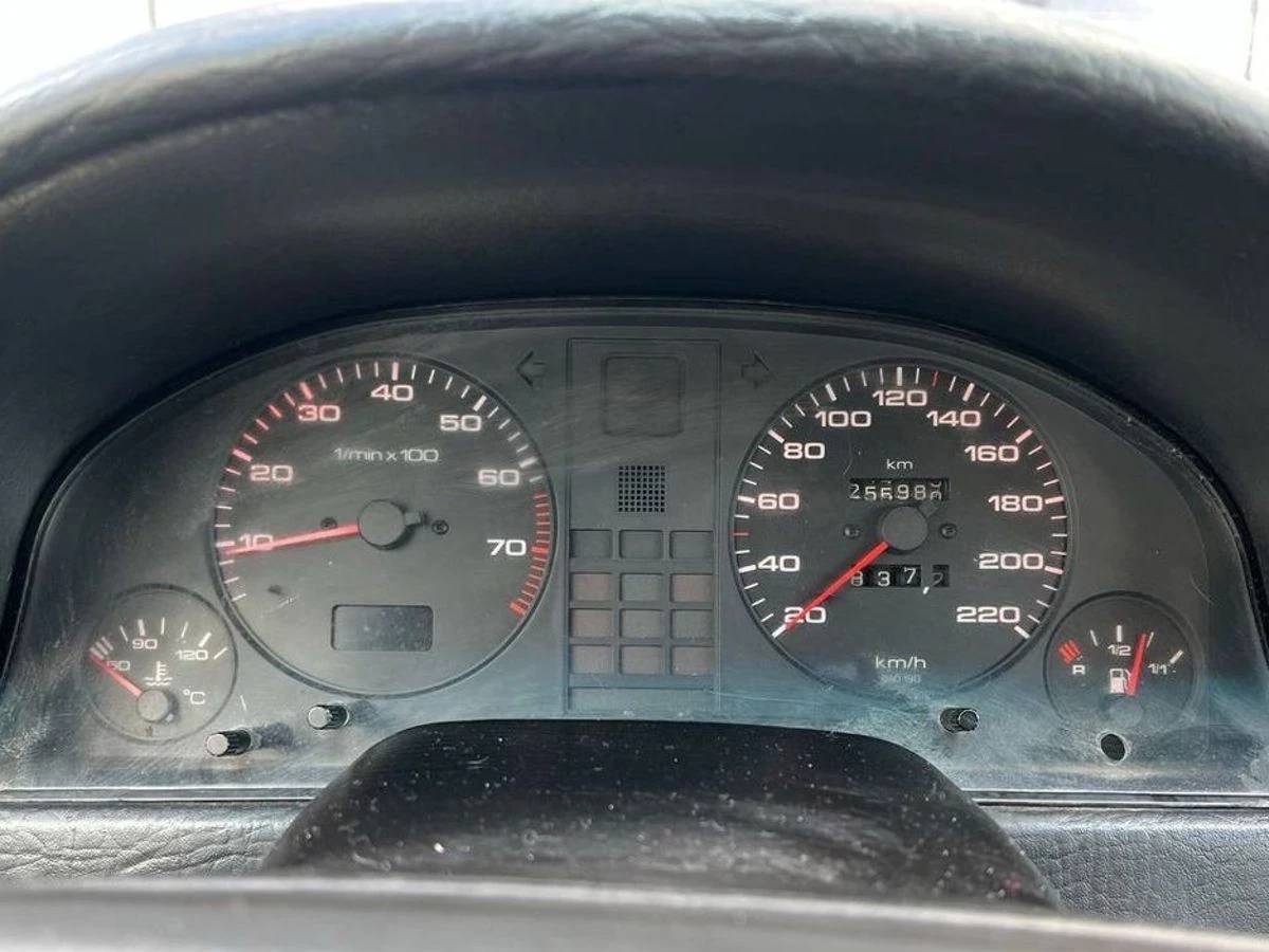 Audi 80, 1992г, передний привод, механика