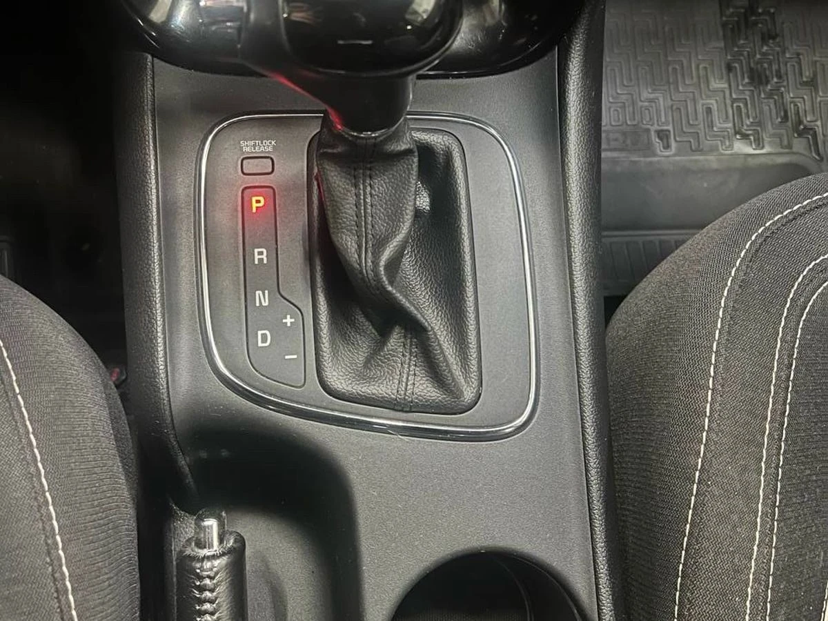 Kia Ceed, 2015г, передний привод, робот