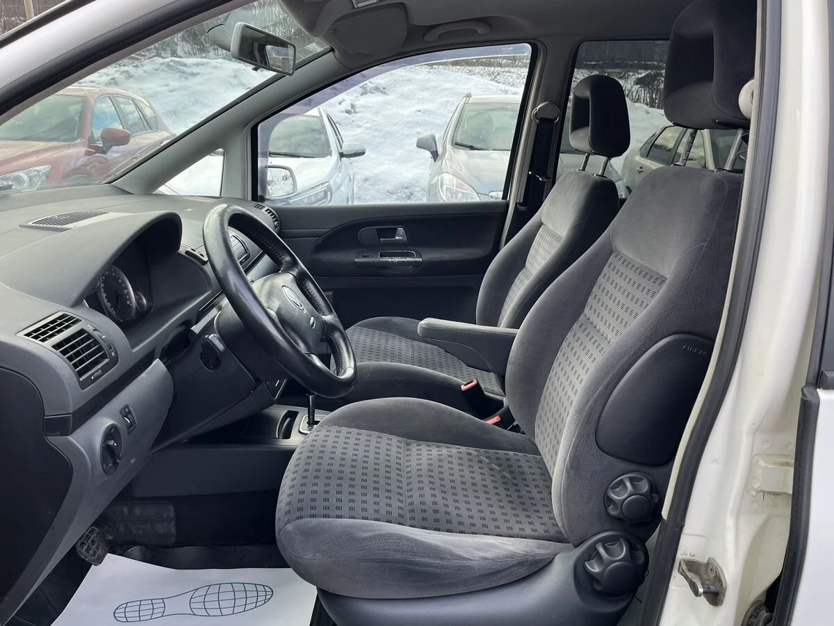 Volkswagen Sharan, 2003г, передний привод, автомат