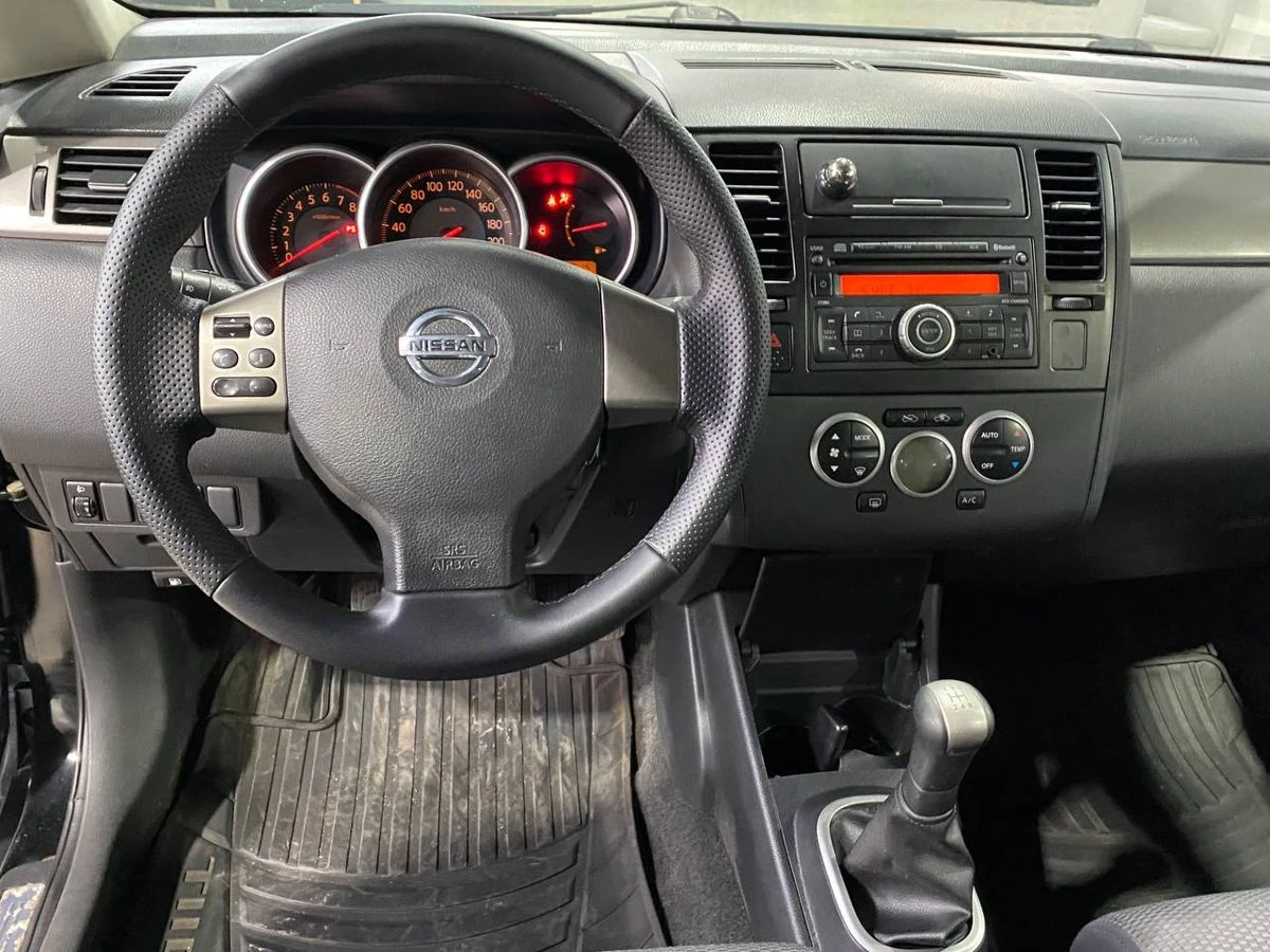 Nissan Tiida, 2008г, передний привод, механика