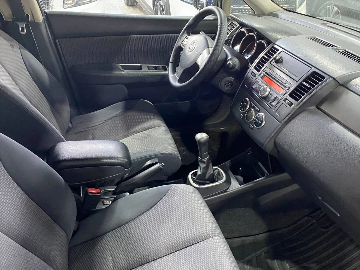 Nissan Tiida, 2008г, передний привод, механика