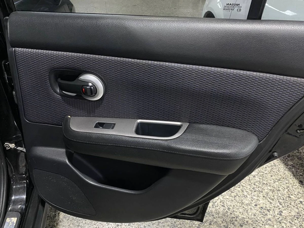 Nissan Tiida, 2008г, передний привод, механика