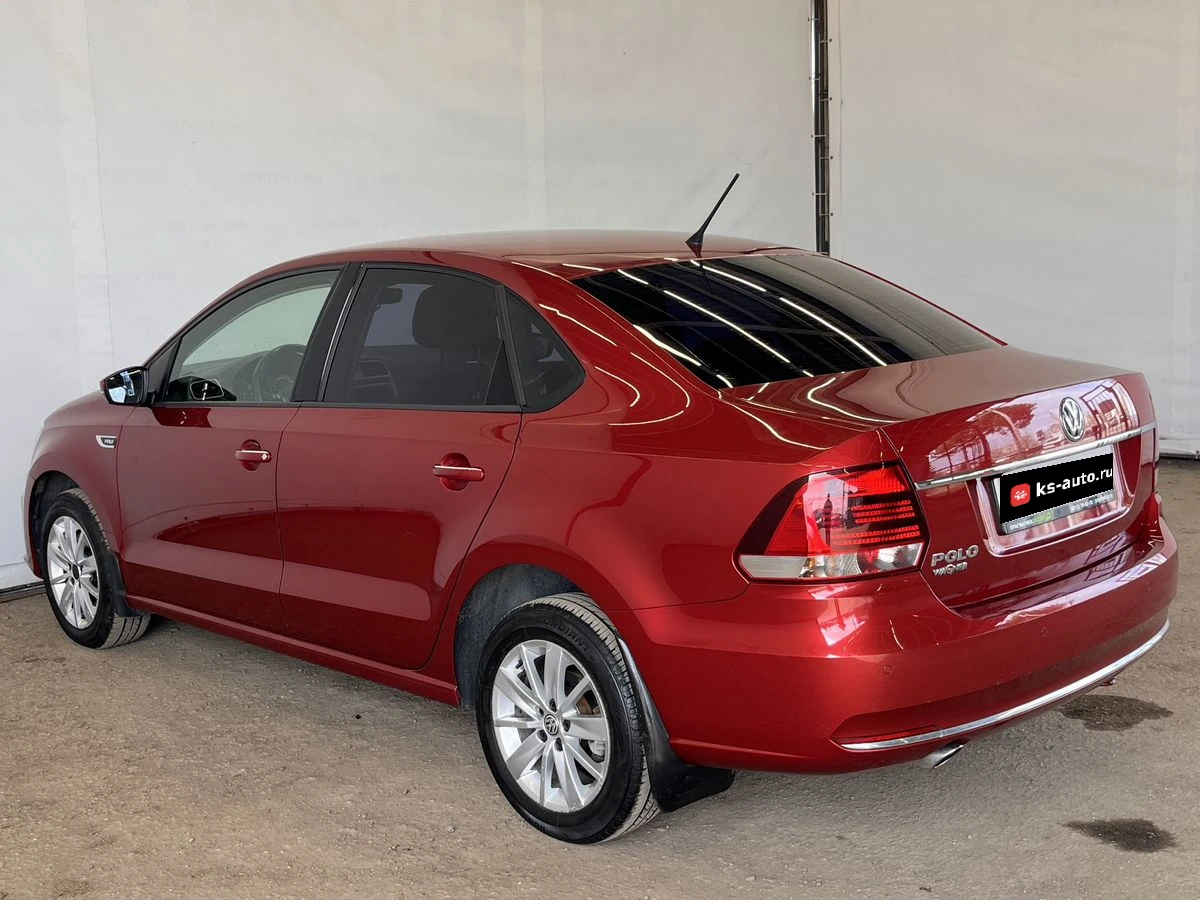 Volkswagen Polo, 2015г, передний привод, автомат