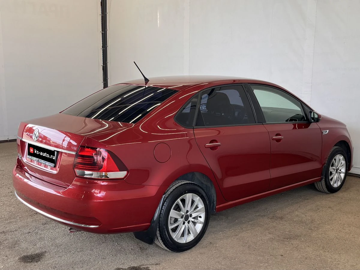 Volkswagen Polo, 2015г, передний привод, автомат