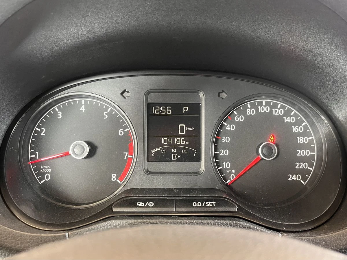 Volkswagen Polo, 2015г, передний привод, автомат