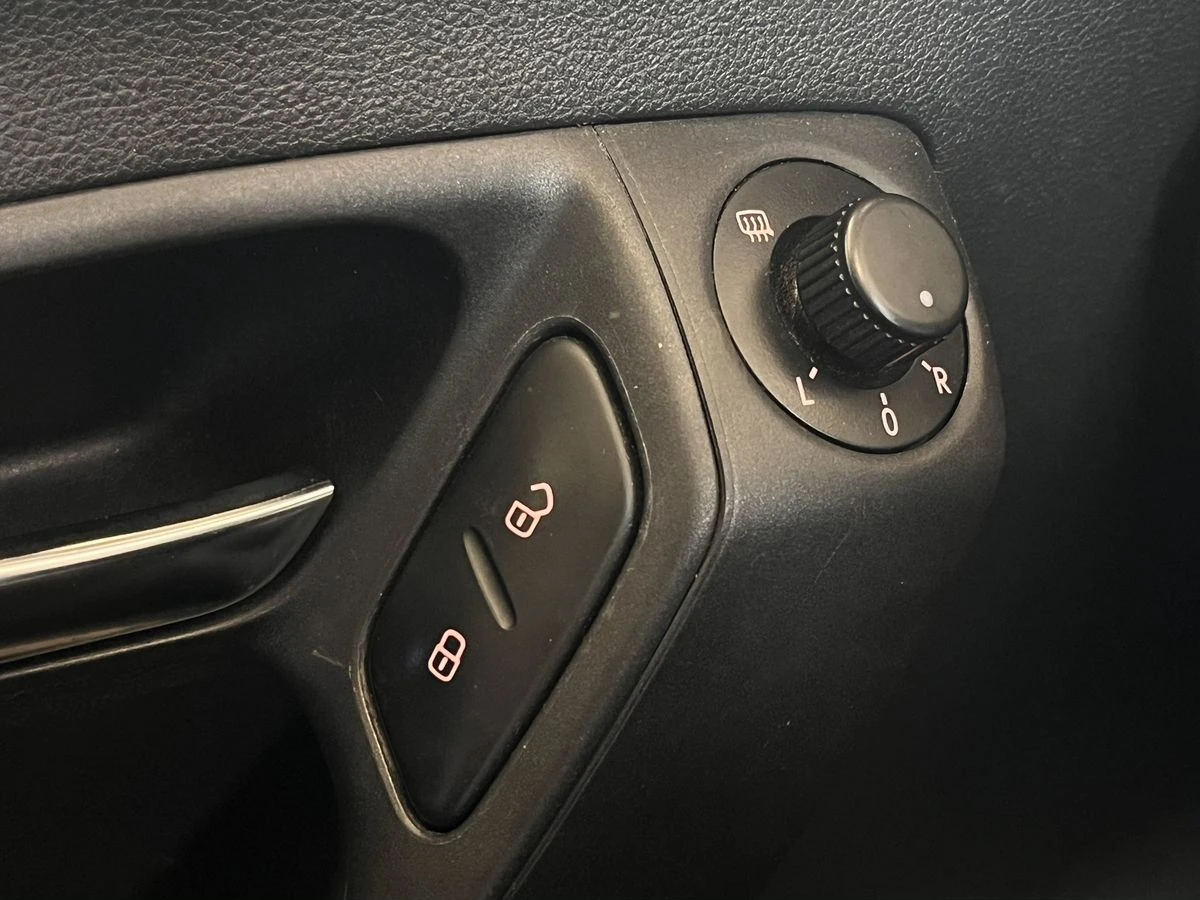 Volkswagen Polo, 2015г, передний привод, автомат